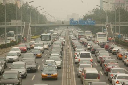 – 200903traffic pollution linked to kid allergies