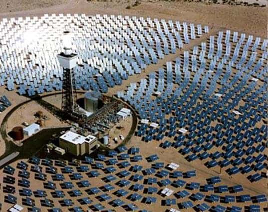 – 201103mojave solar panels