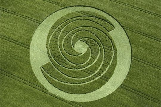 – 201105crop circle1