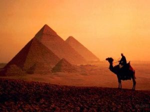 – 201105pyramids