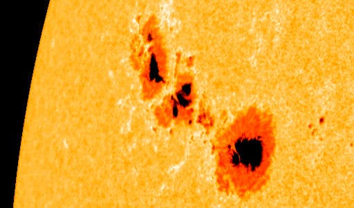 – 201109sun spot