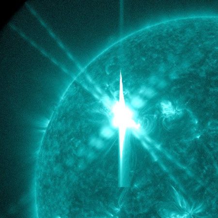 – 201203solar flare