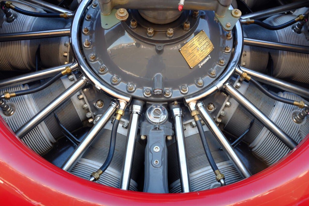 engine of a 1943 T-6 airplane