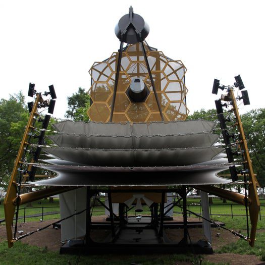 Because of its large size, the hinged, hexagonal mirror assembly folds up like origami to fit inside the French Ariane 5 launch vehicle and is unfolded after the telescope is deployed.