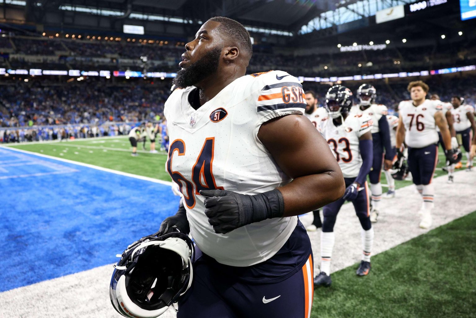 – 202403202401241217TMS MNGTRPUB SPORTS CHICAGO BEARS GUARD NATE DAVIS BUYS 1 TB5 3681a4