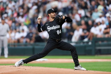 – 202403202401260836TMS MNGTRPUB SPORTS CHICAGO WHITE SOX MANAGER PEDRO GRIFOL 2 TB5 128df9