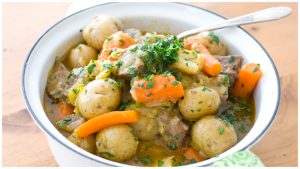 – 202403beef stew potatoes AP