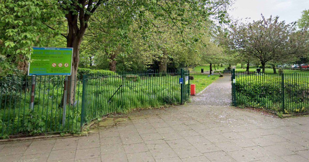 Man found dead in park as police arrest woman on suspicion of murder A man has been found dead in in Queen Elizabeth Park in Newcastle-under-Lyme on Sunday morning and a woman has arrested on suspicion of murder, police have confirmed