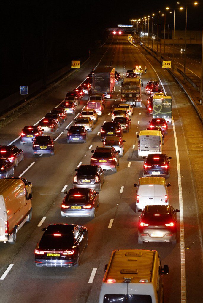 Traffic at night on the M25