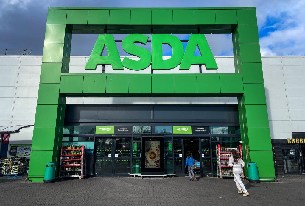 An Asda storefront 