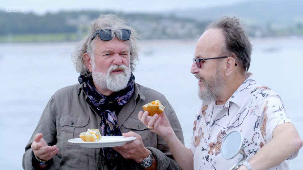 Si King and Dave Myers in The Hairy Bikers Go West.