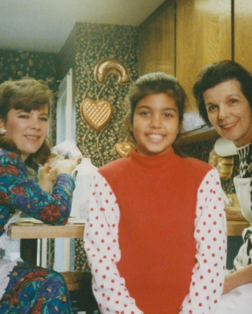 Kris Jenner's sister Karen Houghton with Kourtney Kardashian and MJ 