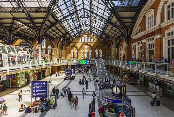 Liverpool Street Station, the interior