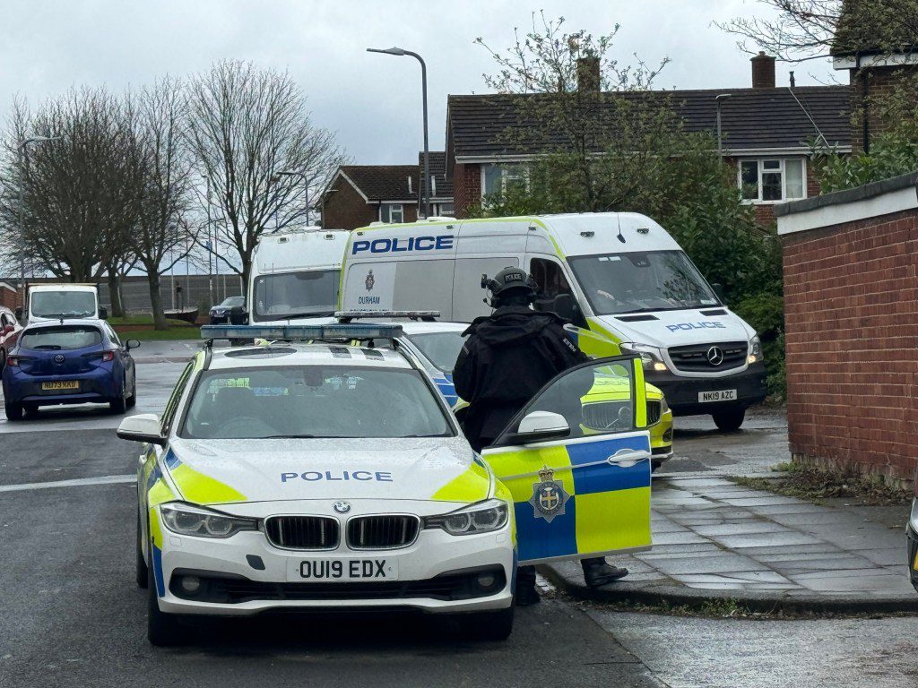 Thursday 28th March 2024 Stockton on Tees, Teesside, UK Non Exclusive All Round Images Standard Non Ex Rates Apply Byline - Terry Blackburn Armed Police swarm estate in Teesside and School placed into ?Lockdown? Parents were asked to stay at home and avoid the area. Tilery Primary School parents have been warned that several armed police units have descended near the school in Portrack, Stockton due to an ongoing incident.