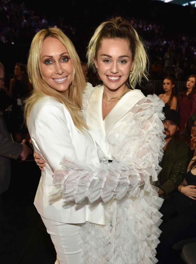 Tish Cyrus Miley