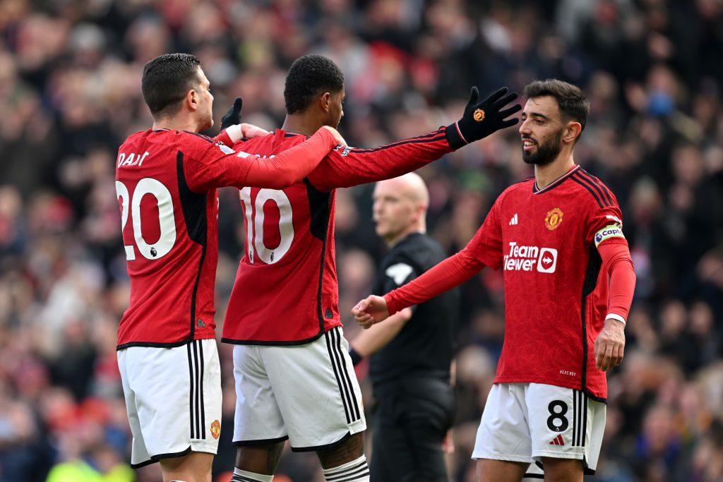 Marcus Rashford scored Manchester United's second goal from the penalty spot against Everton 