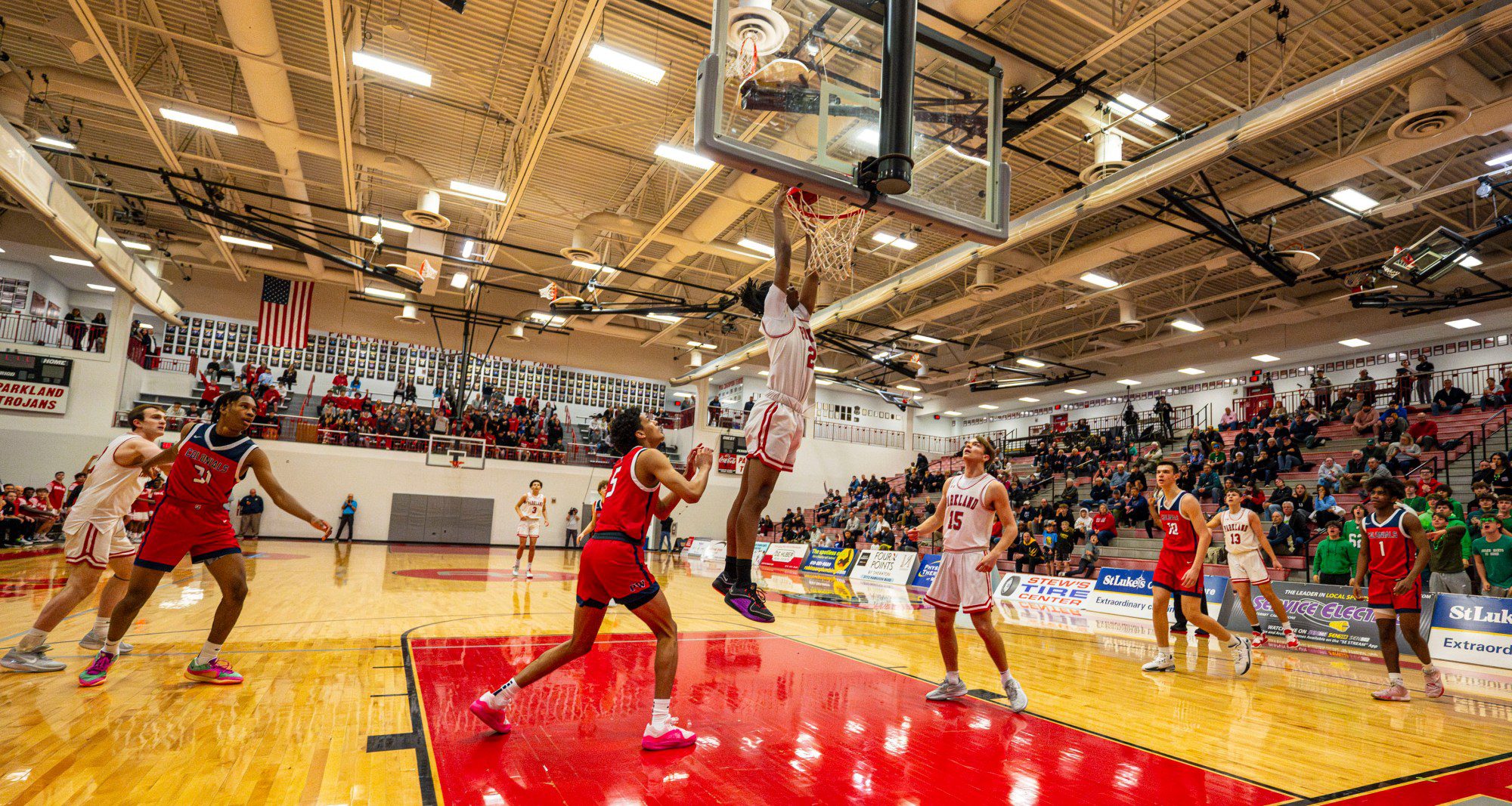 Parkland's Zaire Smaltz looks to score against Plymouth-Whitemarsh during a PIAA Class 6A first round game Saturday, March 9, 2024, at Parkland High School. (April Gamiz/The Morning Call)