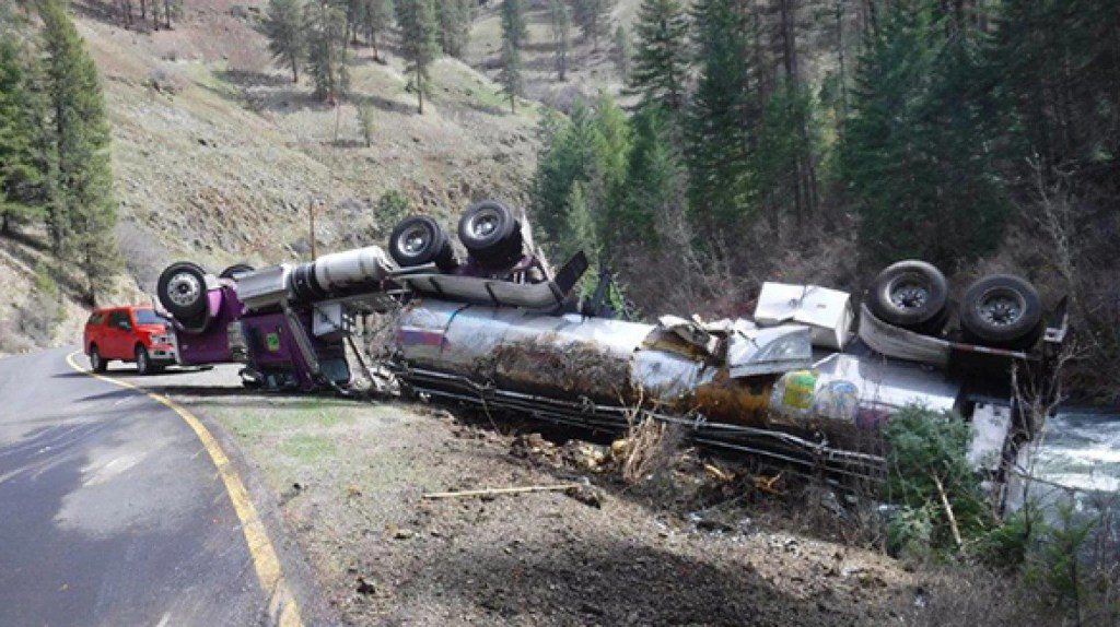 More than 100,000 live salmon were spilled when the truck transporting them overturned in Oregon. But miraculously 77,000 of them had a lucky escape by falling into a nearby creek. Officials from the Oregon Department of Fish and Wildlife (ODFW) explained the 16m (53ft) vehicle rolled over on a sharp corner. It skidded on its side on the pavement, and then went over a rocky embankment causing it to tip onto its roof.