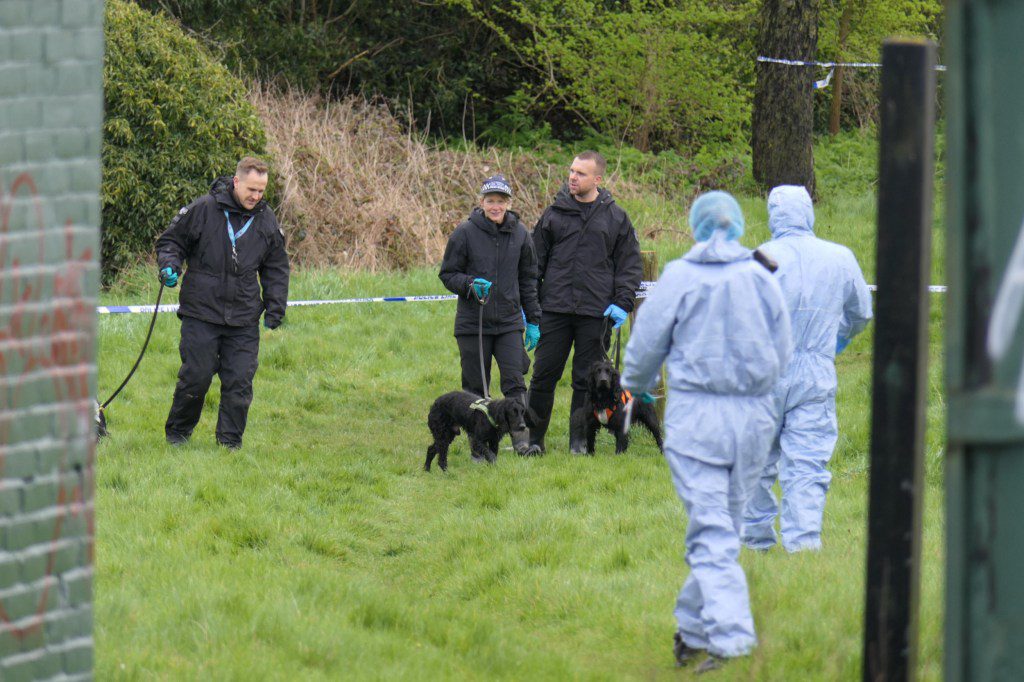 Investigation Launched After Possible Human Remains Found at Rowdown Fields, Croydon An investigation has been initiated by authorities following the discovery of possible human remains at Rowdown Fields in Croydon. The alarm was raised after police found the remains on Lodge Lane shortly after 9 am on April 2. Police officers will maintain a presence at the scene overnight as they endeavor to determine the circumstances surrounding the incident. The recovered remains will undergo thorough analysis to shed light on the nature of the discovery. Superintendent Lewis Collins addressed the concerns within the local community, emphasizing the ongoing efforts to establish the facts. He reassured residents that law enforcement personnel will conduct a comprehensive investigation, urging against speculation while underscoring the commitment to providing updates as the investigation progresses. A spokesperson for the Metropolitan Police confirmed the incident, stating that officers responded to reports of possible human remains on Rowdown Fields in Croydon. The police presence will be sustained throughout the night, with collaborative efforts ongoing with partners and local community members.