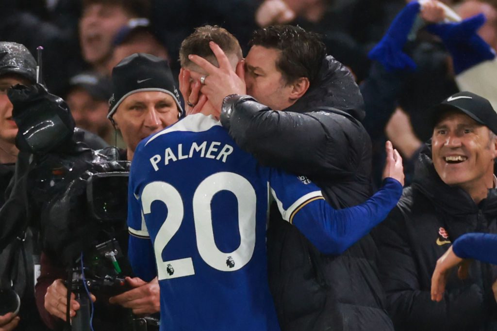 Mauricio Pochettino kisses Chelsea star Cole Palmer