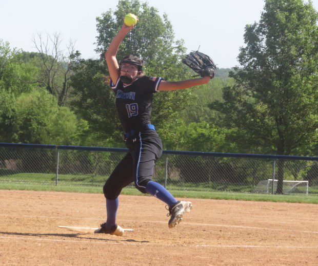 Quakertown's Abbey Wagner pitches against Plymouth Whitemarsh Thursday, May 2, 2024. (Ed Morlock/MediaNews Group)